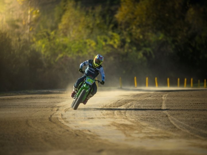 251129VR46Ranch_0579x900.JPG