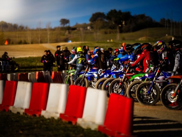 251129VR46Ranch_5683x900.JPG